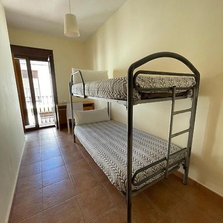 Villa Lafrenchtouch - Relajate Y Desconecta Al Pueblo à Villanueva de Tapia Extérieur photo