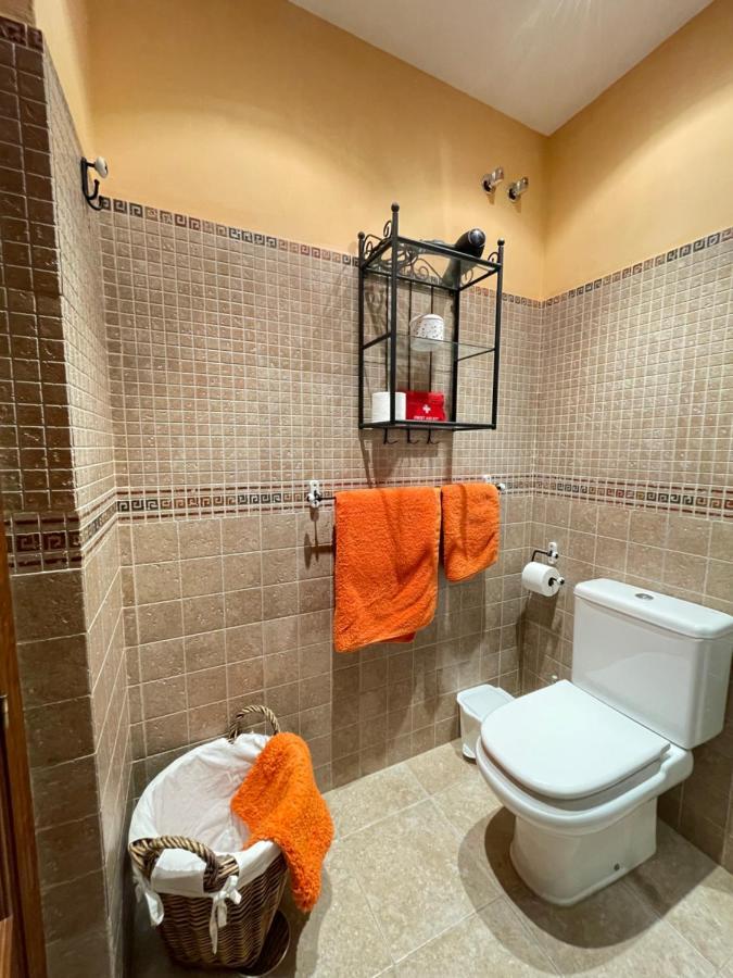 Villa Lafrenchtouch - Relajate Y Desconecta Al Pueblo à Villanueva de Tapia Extérieur photo