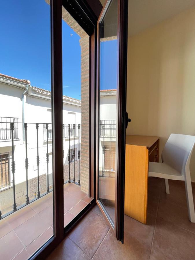 Villa Lafrenchtouch - Relajate Y Desconecta Al Pueblo à Villanueva de Tapia Extérieur photo