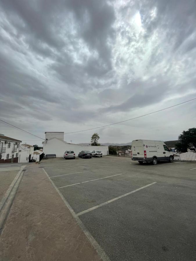 Villa Lafrenchtouch - Relajate Y Desconecta Al Pueblo à Villanueva de Tapia Extérieur photo
